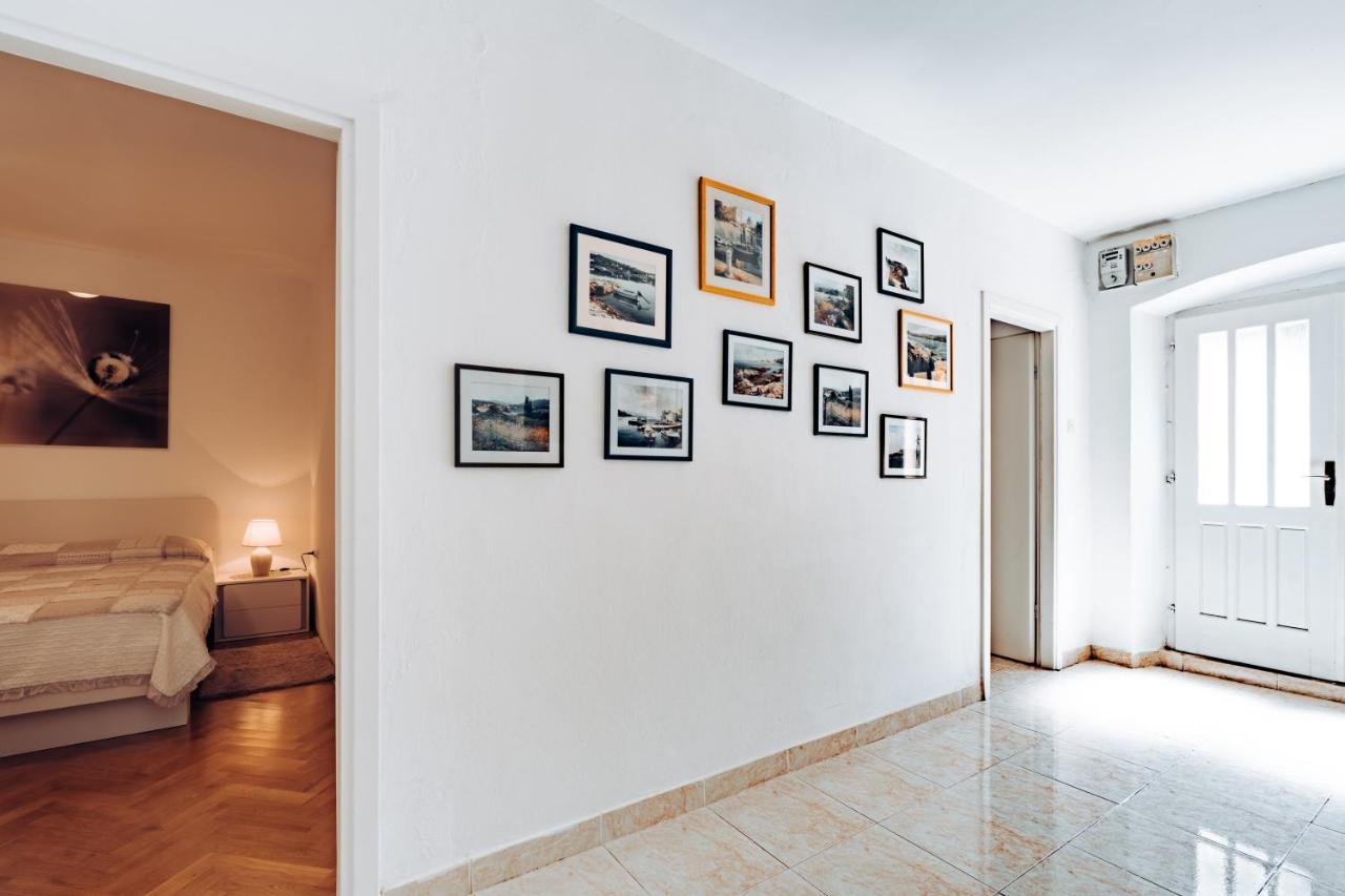 Guest House Sakarun Вели-Рат Экстерьер фото